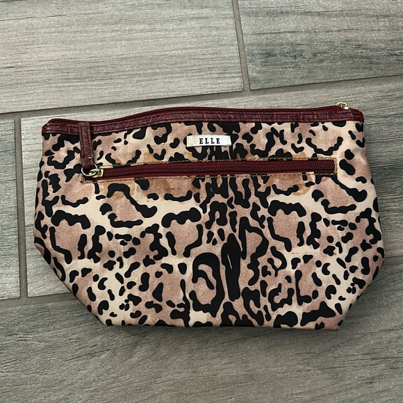 Elle leopard make up bag - Picture 1 of 4